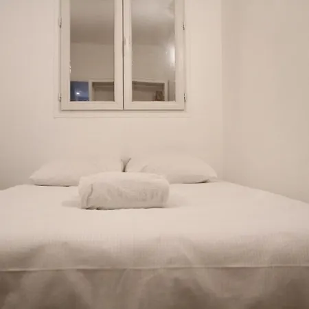 Cozy Apt Renovated At Canal Saint Martin * Paris